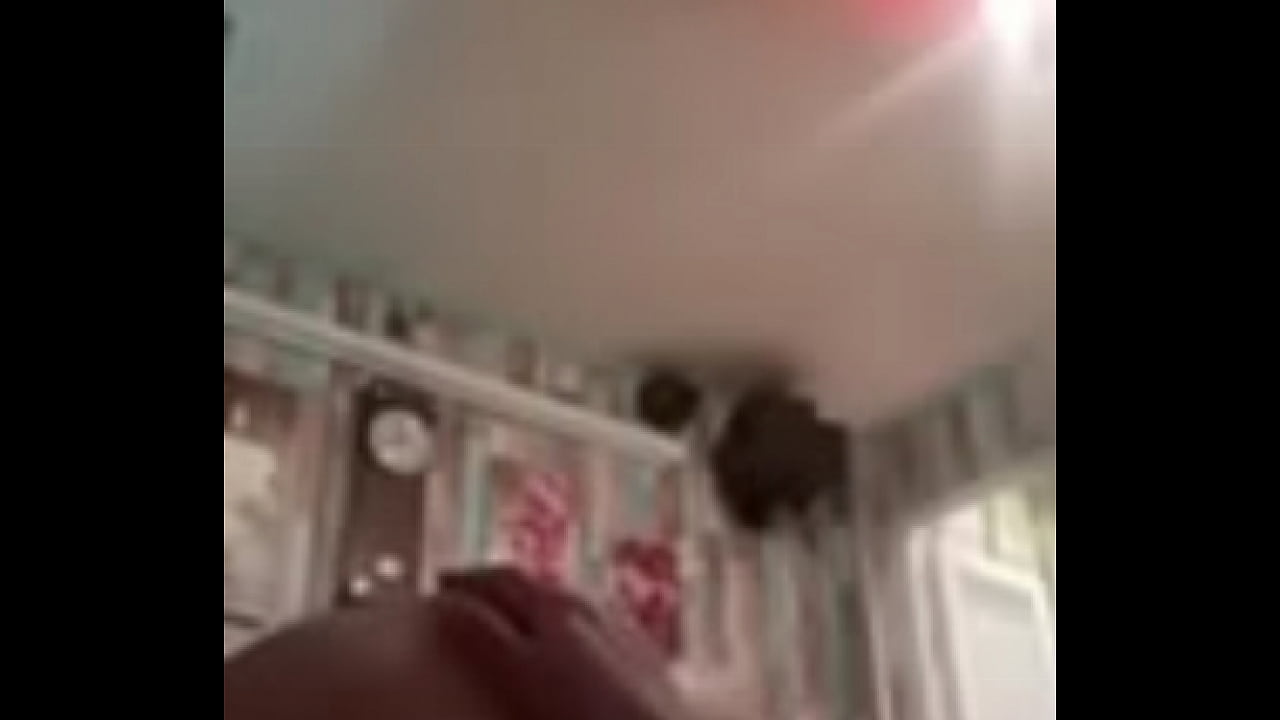 Trời thì lanh, em muốn sưởi ấm con cặc bằng cái lồn của chị