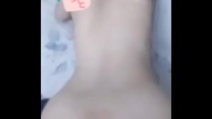 Chịch con em dâm nứng cùng dãy trọ