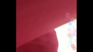 Anh trai quay video khoe buồi