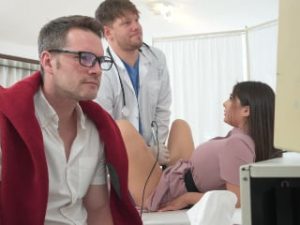 Chịch cô em dâm nứng liên tục