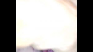 Mò móc bướm chị máy bay giữa đêm