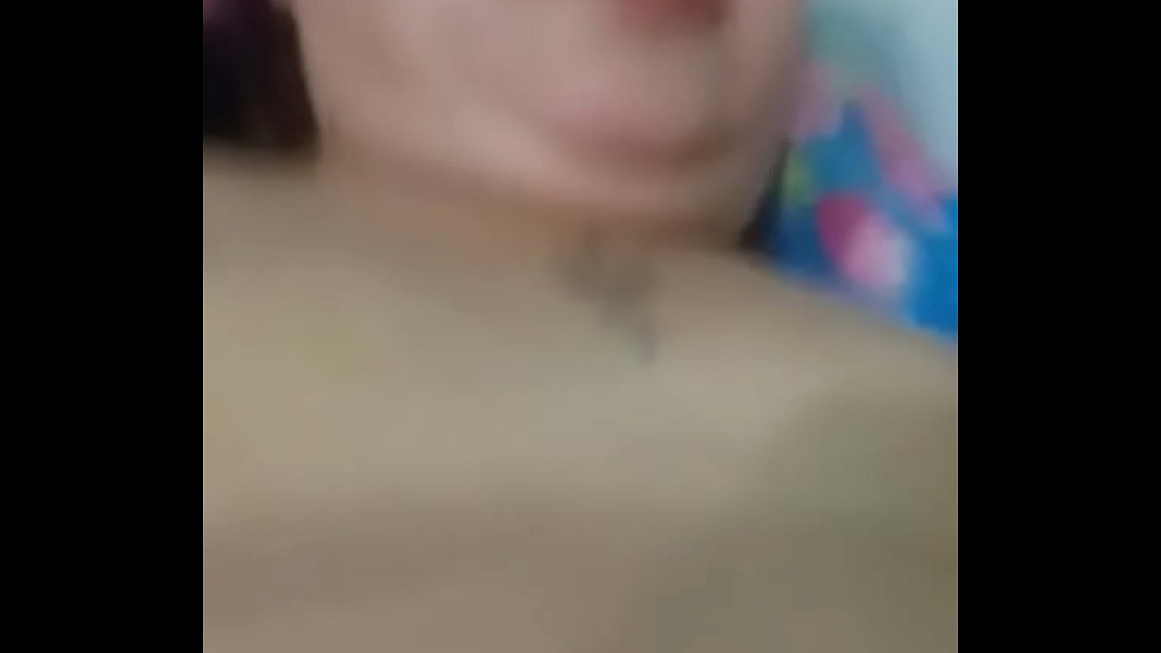 Địt giúp chị máy bay bụng bự sướng nứng lên nhăn hết mặt