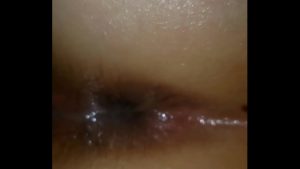 Cận cảnh bắn tinh vào lỗ đít máy bay bà già vì lồn đang có tháng