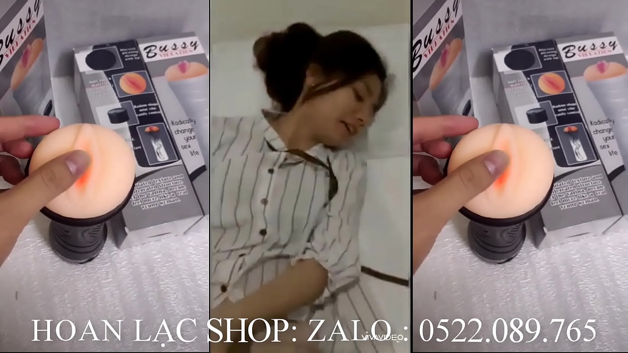 Đến phòng chơi thấy bạn thân đang ngủ liền vạch lồn ra đụ