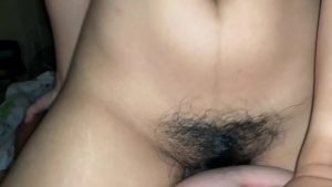 Em sinh viên vú to có body cực đẹp bướm siêu khít