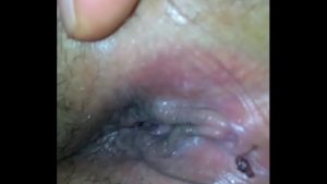 Bú liếm lồn không lông của em yêu nhiều nước cực phê