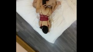Chịch vợ dâm mặc đồ sexy quá trời