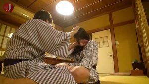 Chịch cô thư ký xinh đẹp trong chuyến công tác