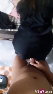 Em ghẹ sinh viên đít tròn của tôi đi làm thêm về chưa kịp thay đồ