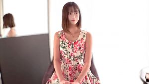 Cô nàng dâm quyến rũ nứng gợi cảm